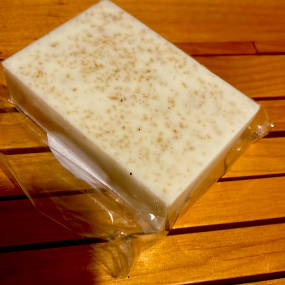 Hand Crafted Other - Oatmeal Milk And Honey NWT